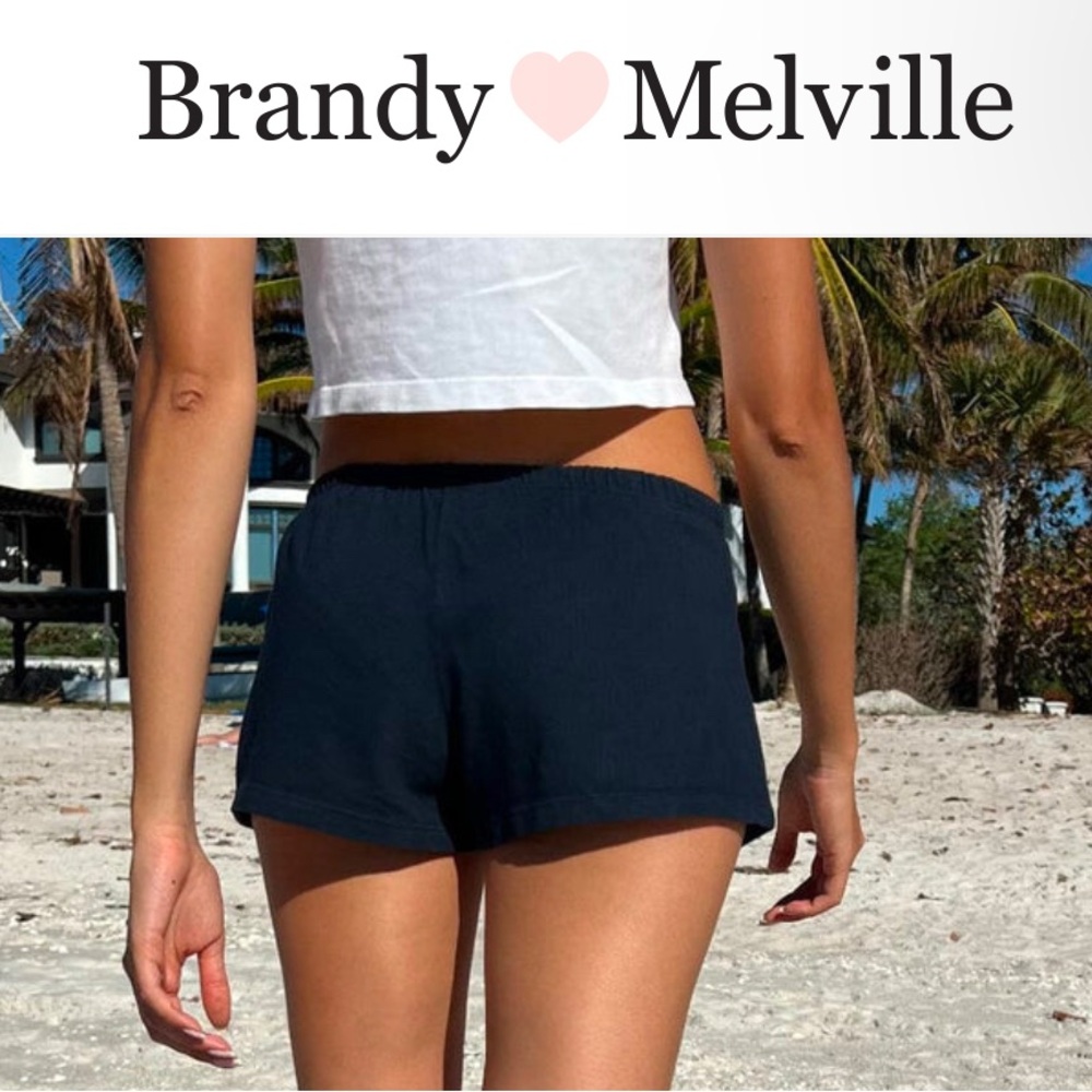 Brandy Melville Women's Black Shorts